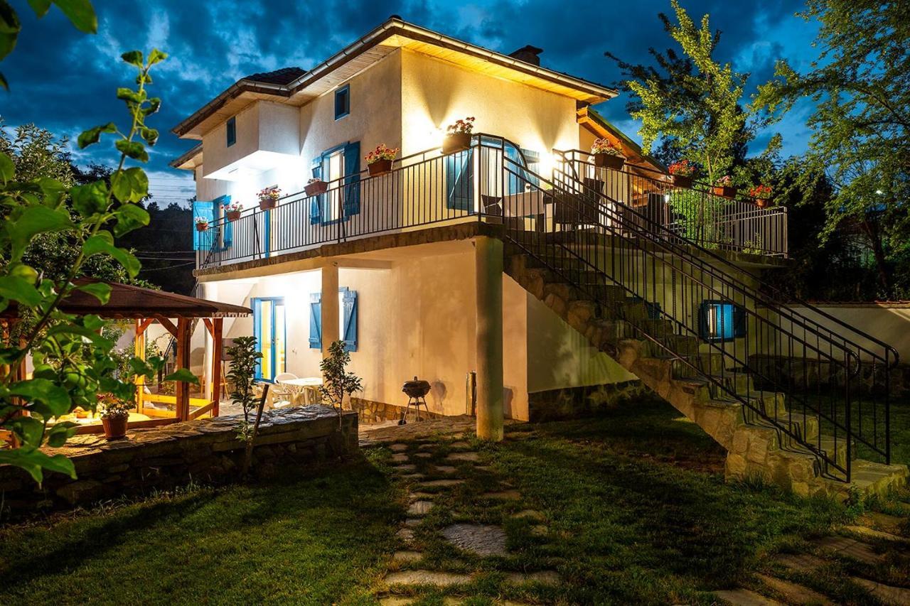 Garmen Hills Guest Houses Exterior foto
