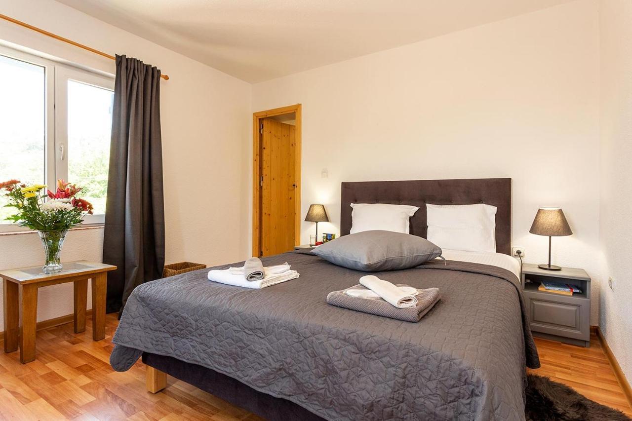 Garmen Hills Guest Houses Exterior foto